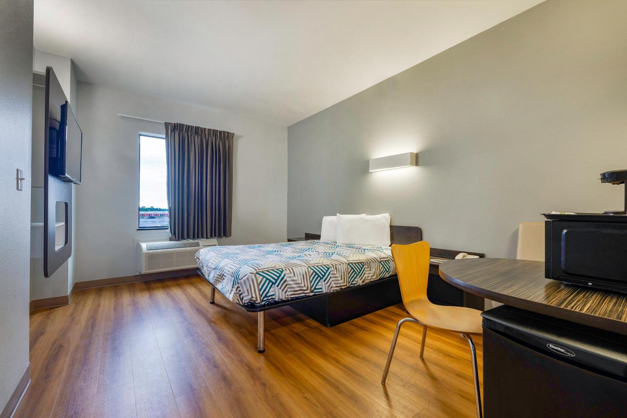Motel 6 Texas City I-45 エクステリア 写真